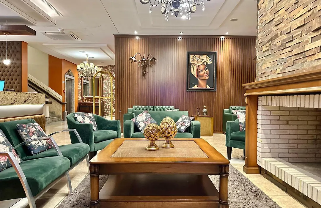Hotel Glamour Da Serra-1